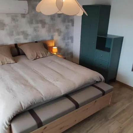 Au Gue Logis Feriehus